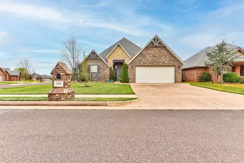 300 SW 171st St, Oklahoma City, OK 73170