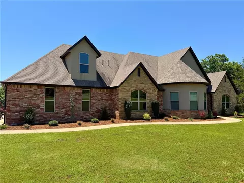 10060 E Stella Acres Ln, Oklahoma City, OK 73165