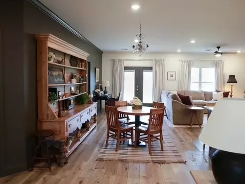 11611 Carefree Ln, Shawnee, OK 74804