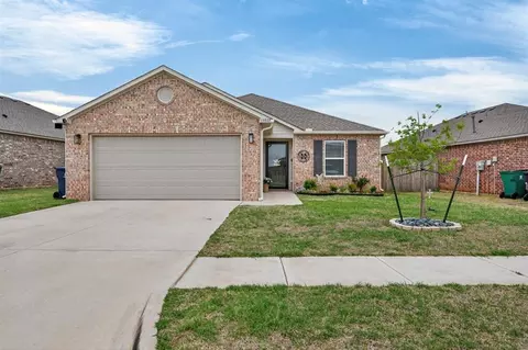 11613 NW 95th St, Yukon, OK 73099