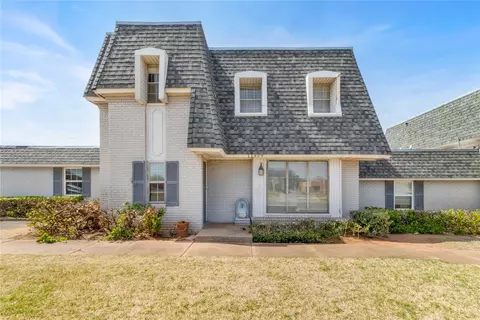 11329 N May Ave, Oklahoma City, OK 73120