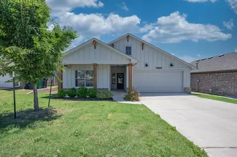 12824 NW 4th Ter, Yukon, OK 73099