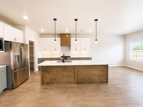 Kitchen - 18020 Fields Dr, Edmond, OK 73012 photo 1 of 3