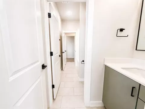 Entry Way - 18020 Fields Dr, Edmond, OK 73012 photo 2 of 5