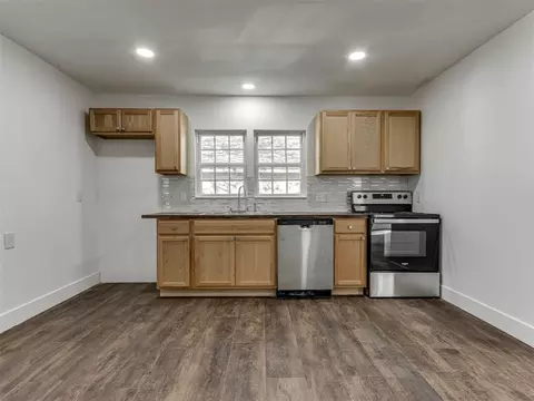 Kitchen - 509 E Cherry St, Cushing, OK 74023 photo 1 of 2