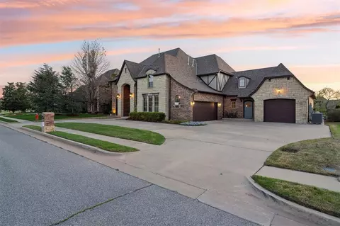13609 Cascata Strada, Oklahoma City, OK 73170