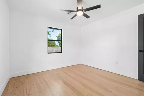Bedroom - 832 Oakbrook Dr, Norman, OK 73072 photo 10 of 10
