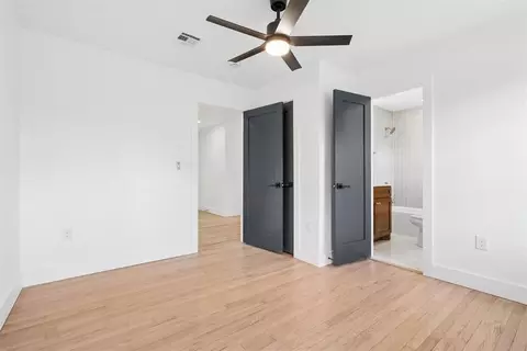 Bedroom - 832 Oakbrook Dr, Norman, OK 73072 photo 4 of 10