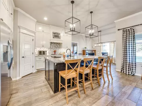3101 Dudley Dr, Edmond, OK 73012