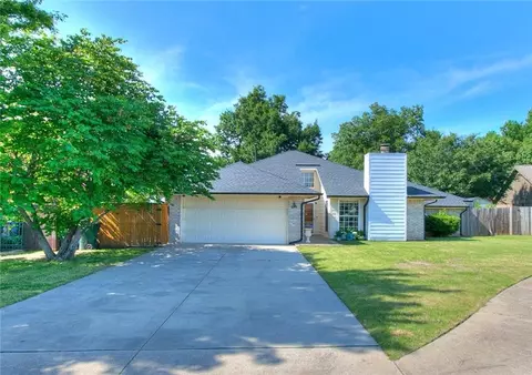 3109 Greenwood Ct, Norman, OK 73072