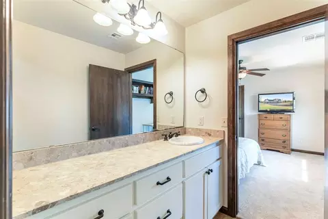 4200 Fox Croft Rd, Norman, OK 73026 photo 27