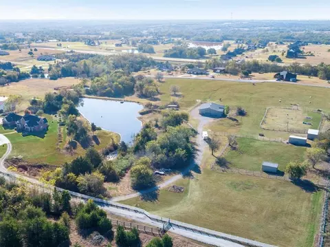 4200 Fox Croft Rd, Norman, OK 73026 photo 5