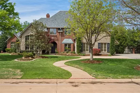 18709 Saddle River Dr, Edmond, OK 73012