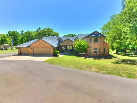 4600 Midway Ct, Edmond, OK 73034