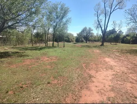 2489 County Road 1230, Blanchard, OK 73010
