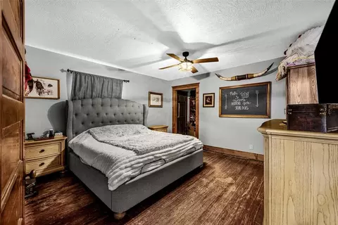 Bedroom - 201 S 6th St, Marlow, OK 73055 photo 1 of 7