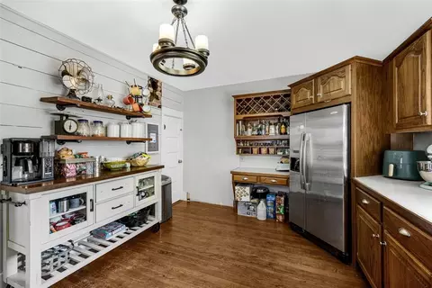 Kitchen - 201 S 6th St, Marlow, OK 73055 photo 3 of 3