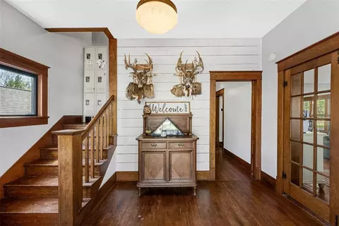 Entry Way - 201 S 6th St, Marlow, OK 73055 photo 1 of 6