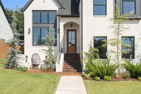 7325 Skipping Stone Dr, Edmond, OK 73034