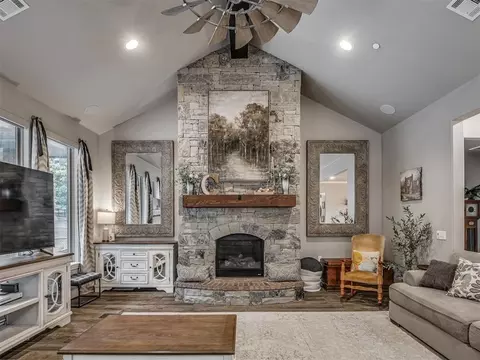5736 Asheville Way, Choctaw, OK 73020