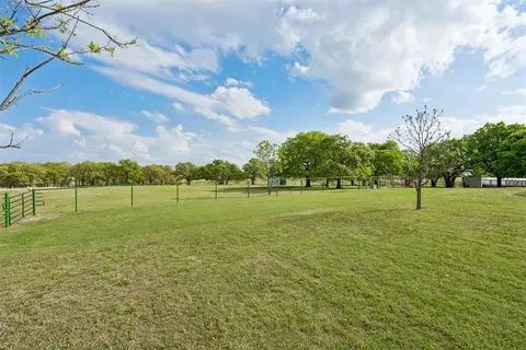 Exterior - 105002 S Hidden Valley Dr, Mcloud, OK 74851 photo 11 of 11