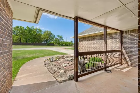 Exterior - 105002 S Hidden Valley Dr, Mcloud, OK 74851 photo 5 of 11