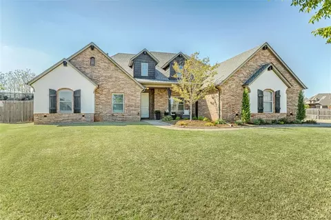 15409 Colonia Bella Dr, Edmond, OK 73013