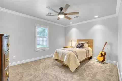 Bedroom - 809 Candace Ln, Altus, OK 73521 photo 3 of 9