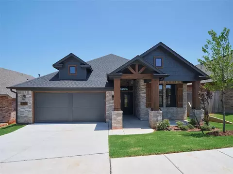 3707 Hardy Dr, Norman, OK 73069