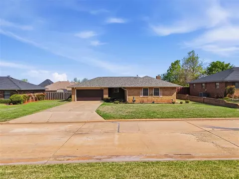 604 Hoehner Ave, Okarche, OK 73762