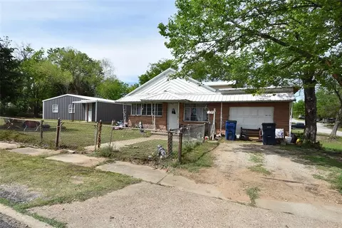 820 E Broadway Ave, Seminole, OK 74868