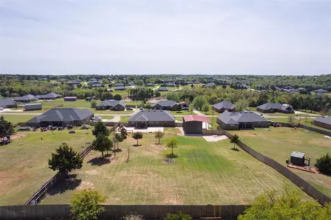 View/Area - 5772 Hillside Dr, Guthrie, OK 73044 photo 2 of 4