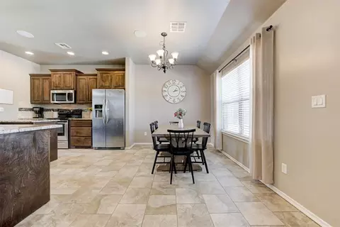 Dining - 5772 Hillside Dr, Guthrie, OK 73044 photo 1 of 2