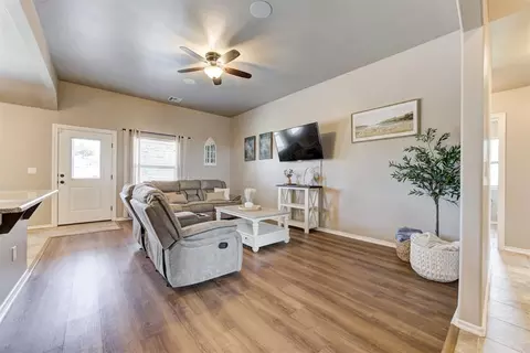 Other - 5772 Hillside Dr, Guthrie, OK 73044 photo 2 of 9