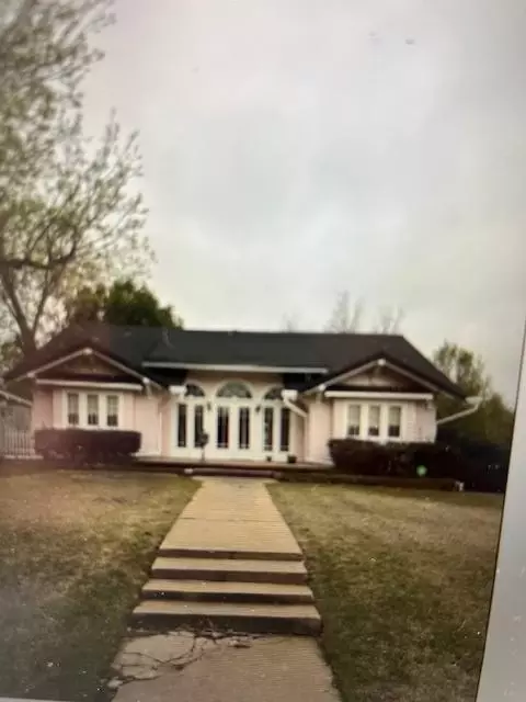 1442 NW 38th St, Oklahoma City, OK 73118