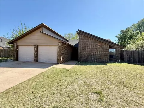 3512 Kings Way, Altus, OK 73521