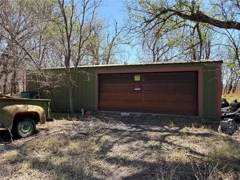 Other - 20586 E 1476 Rd, Lone Wolf, OK 73655 photo 2 of 9