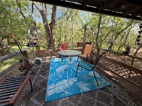 Exterior - 20586 E 1476 Rd, Lone Wolf, OK 73655 photo 8 of 10