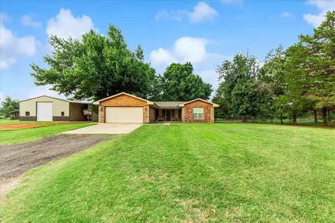 12009 Hope Rd, Mustang, OK 73064