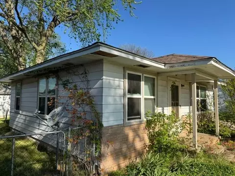 Exterior - 407 S Fox St, Wayne, OK 73095 photo 6 of 6