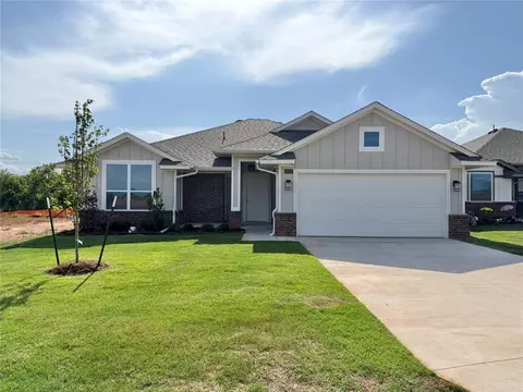 1717 Pin Cherry Ln, Moore, OK 73160