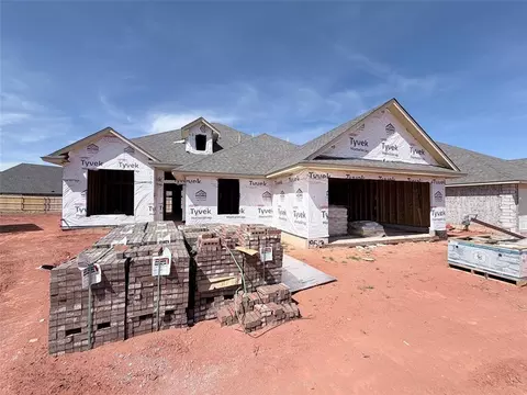 19513 Birchfield Dr, Edmond, OK 73012