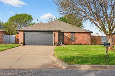 117 Meadow Ridge Dr, Elk City, OK 73644