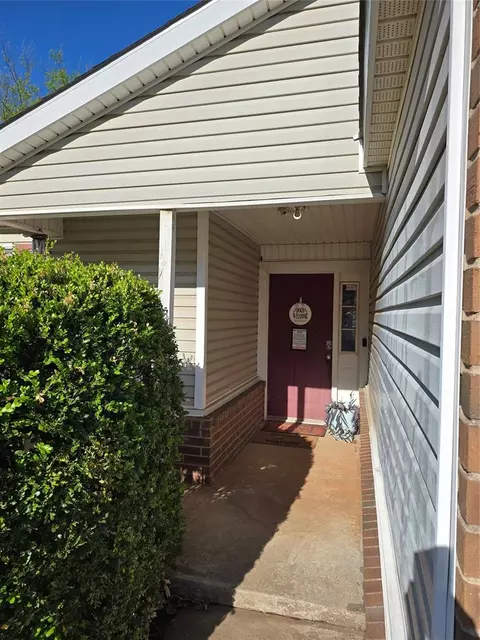 3028 Pinecrest St, Norman, OK 73071 photo 3