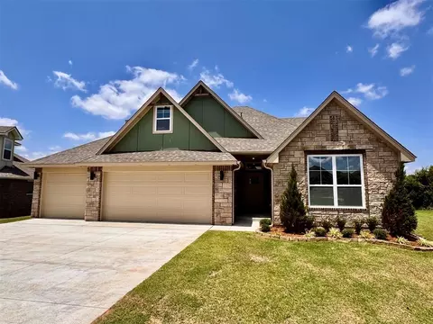 10173 NW 100th St, Yukon, OK 73099