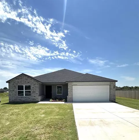 43067 Wagon Trl, Shawnee, OK 74804