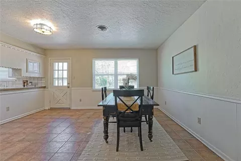 Dining - 815 Willow Ln, Norman, OK 73072 photo 1 of 3