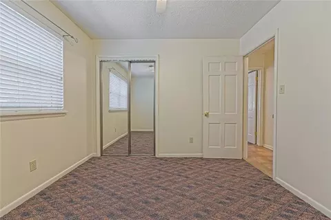 Bedroom - 815 Willow Ln, Norman, OK 73072 photo 7 of 7