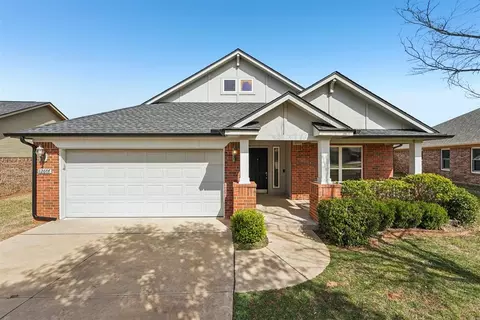 12607 SE 18th St, Choctaw, OK 73020
