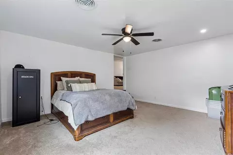 Bedroom - 1110 E 6th St, Cushing, OK 74023 photo 1 of 7